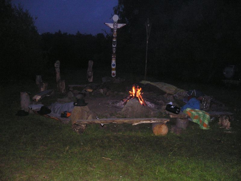 Strážcovia ohňa.jpg